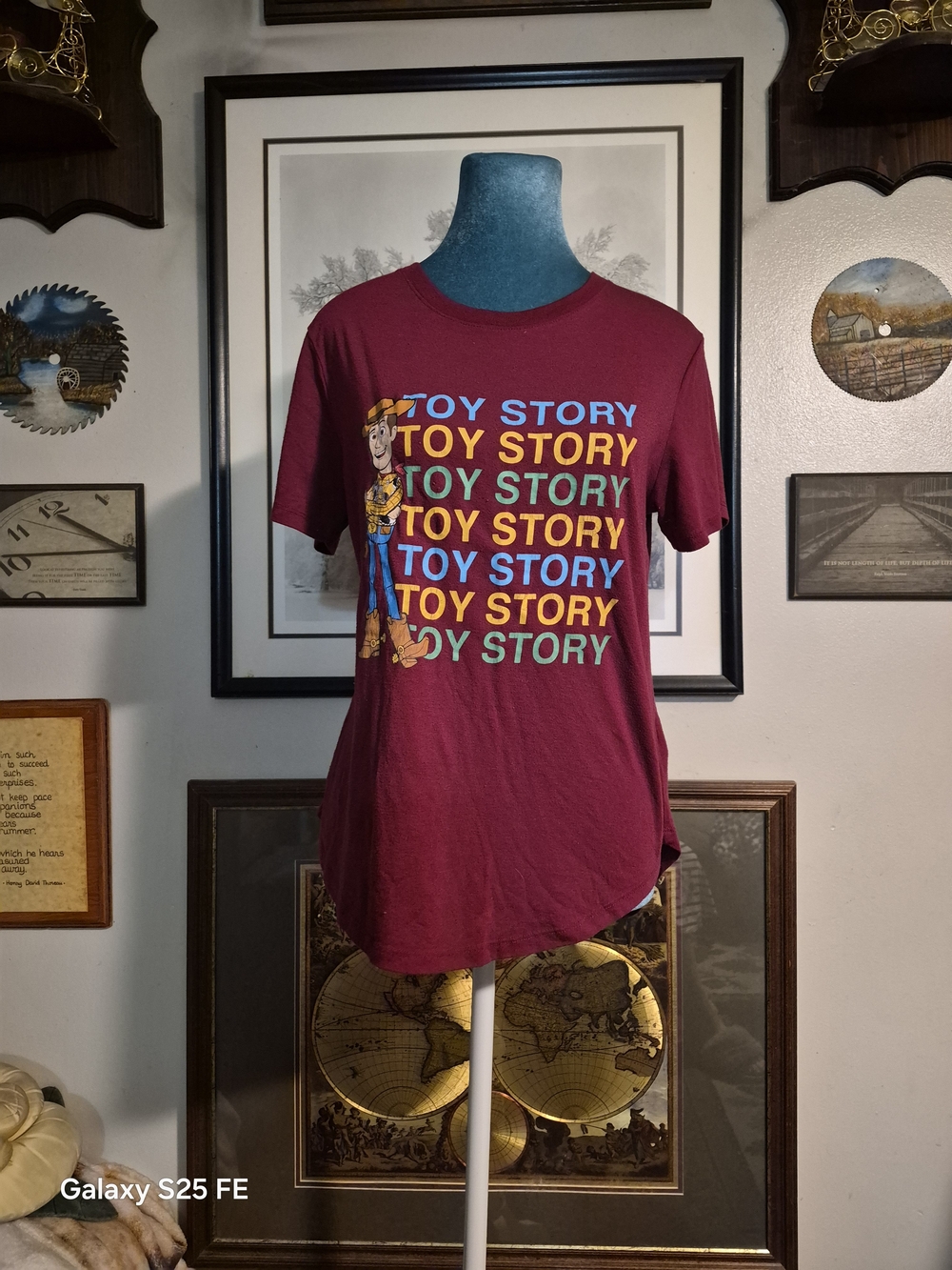 Disney Pixar Toy Story 4 Woody Graphic T-Shirt Burgundy Large (11/13)